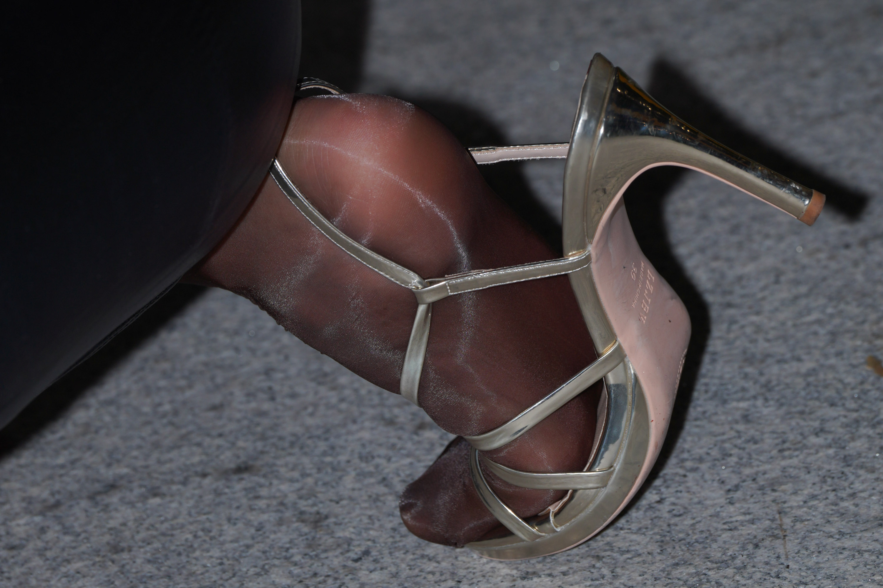 251123-5  照片180p+视频6分50秒