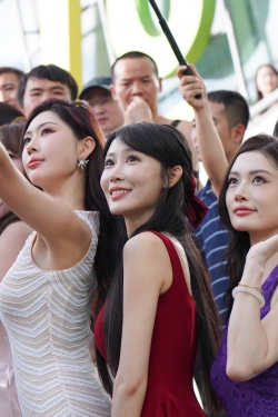 不知道拍哪个好250831-37 110p+视频1分