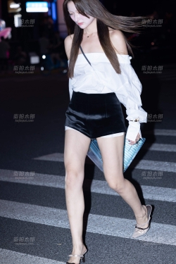 LB054-119P 10.11 上海时装周-这白嫩大腿真是让人浮想联翩