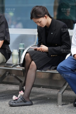 黑丝小妹不懂流量密码72P