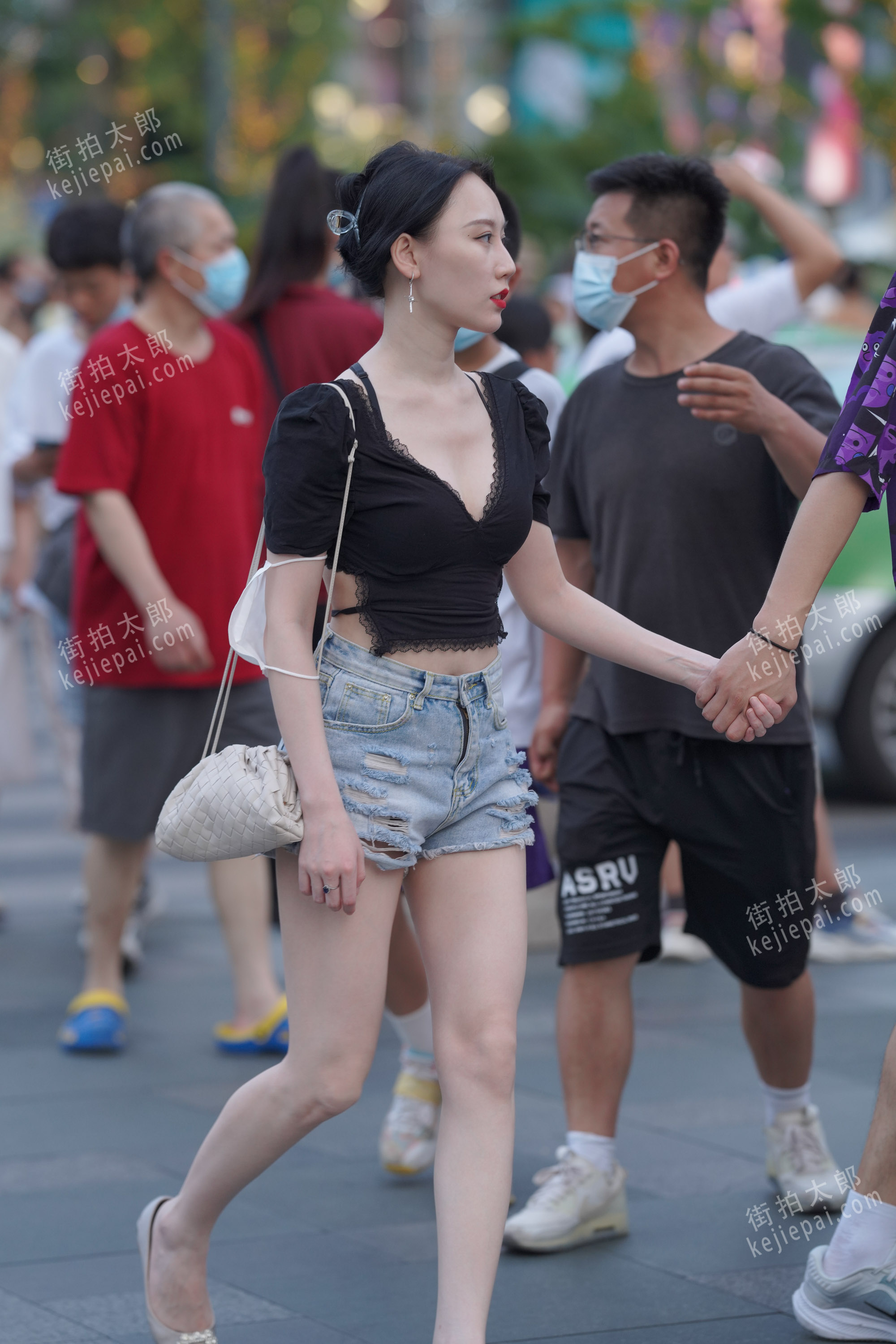 0.jpg