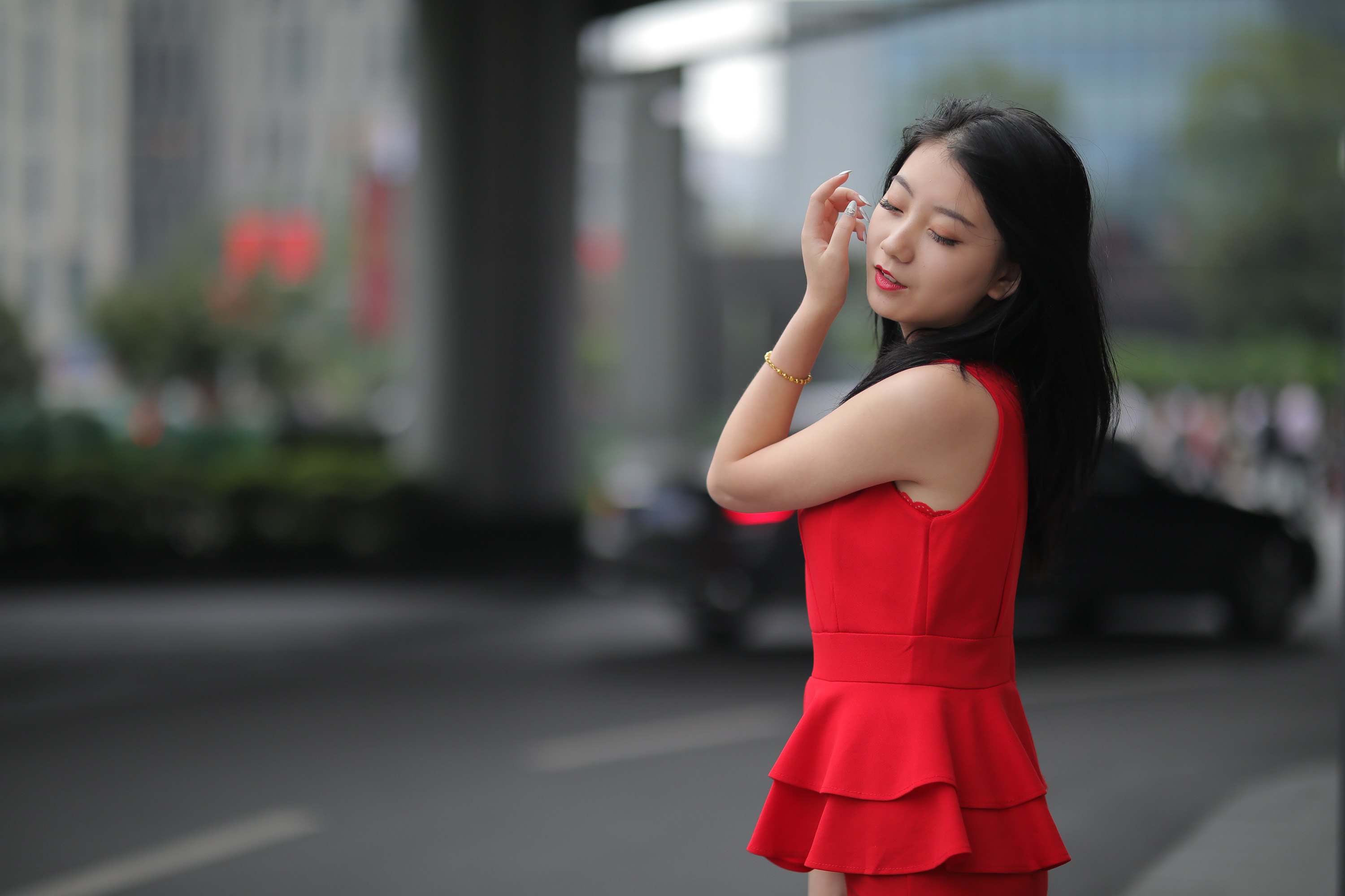 搭讪有些反差的可人女孩 霜儿191002 照片660p+视频55秒