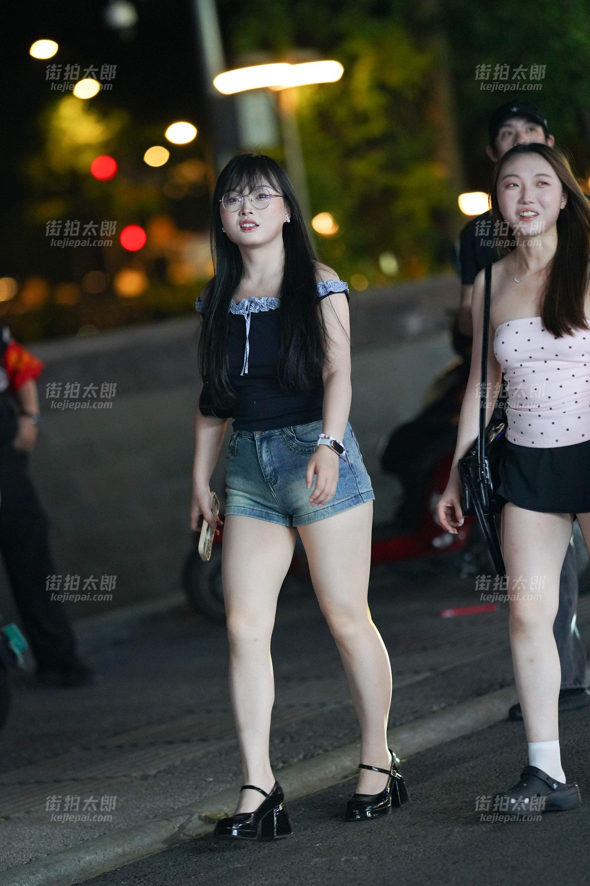 260725-18 45p