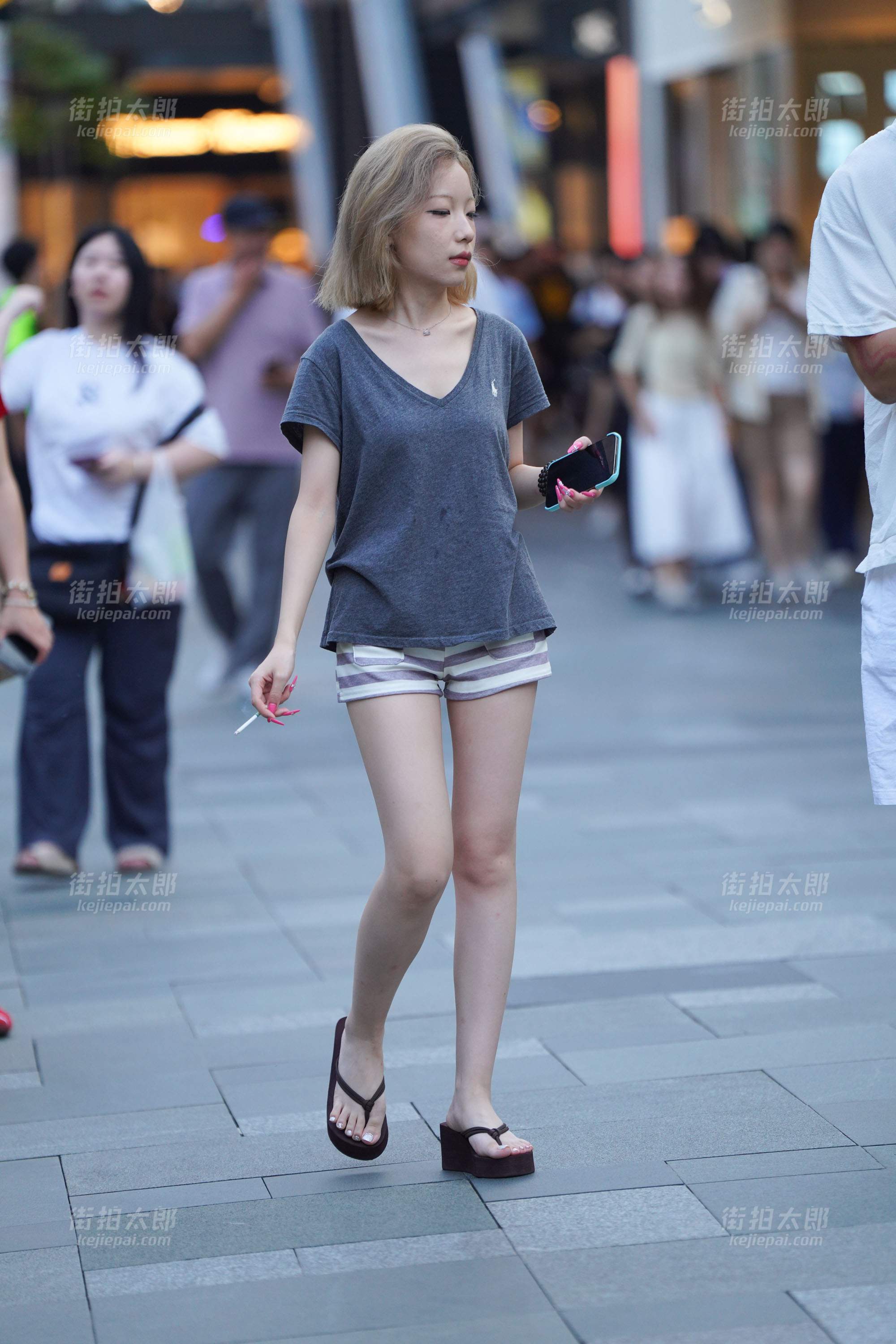 260723-9 40p