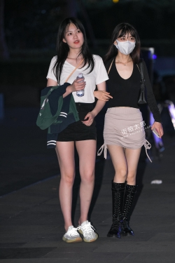 短裙小妹 21-09-01-39P