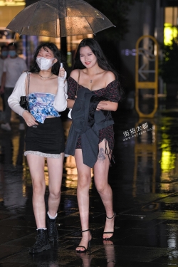 花短裙小姐姐原图 21-08-26-114P