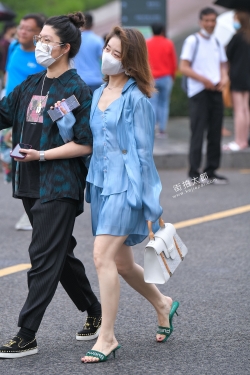 亚力山大王绿色凉拖 21-04-17-37P