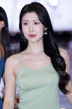 LB095-104P 杭州台球展-网红车模弦子之绿色吊带裙高跟鞋篇