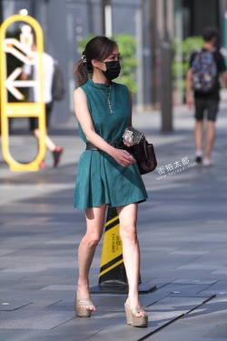 绿裙坡跟鞋 21-07-30-39P