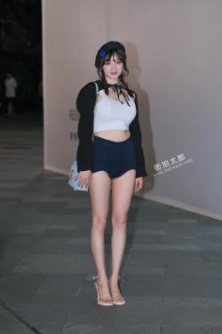 热裤长腿美女原图+视频 21-09-05-161P