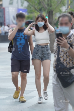 220812-8 40p