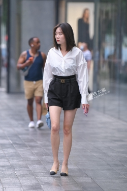 OL装美女 21-05-05-64P