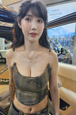 苏州改装展之可爱模特视2min花絮49P