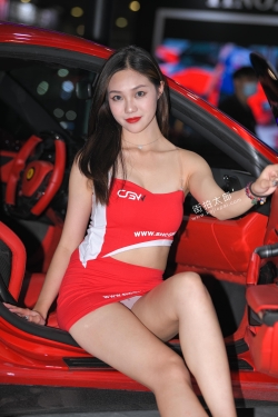红裙美女模特 20-10-23-124P