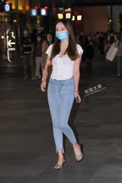 牛仔裤凉拖 21-08-27-57P