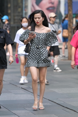 花点短裙 21-08-21-37P