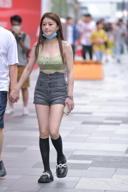 吊带热裤半腿袜 21-09-03-37P