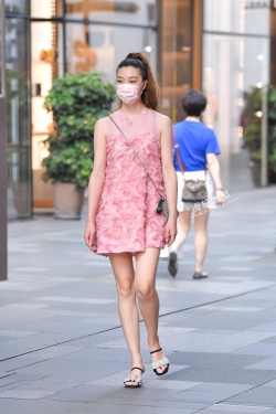 花裙美女 21-07-28-74P