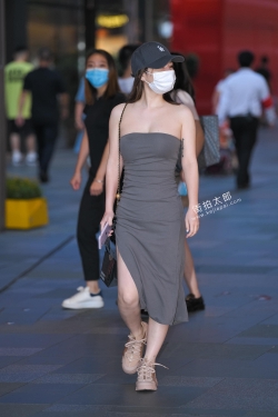 裹胸长裙 21-08-05-44P