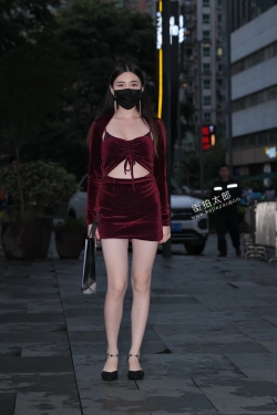 红裙美女原图+视频 21-08-31-235P