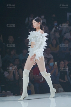 230420-14 165p+视频
