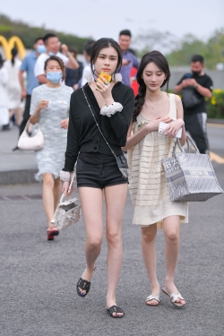 黑热裤美女图片+视频 21-04-18-190P