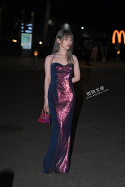 吊带长裙 21-04-16-43P