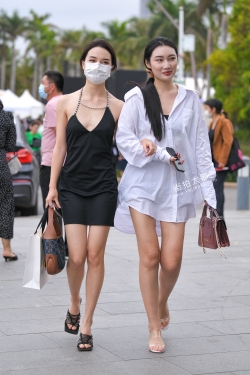 黑吊带性感露背 21-04-19-44P
